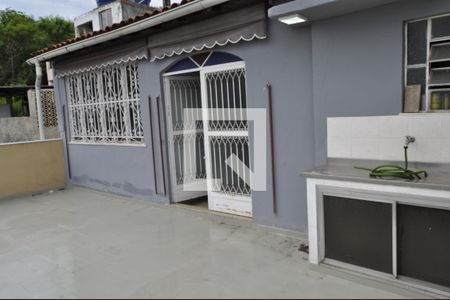 Casa à venda com 200m², 4 quartos e 2 vagasQuintal