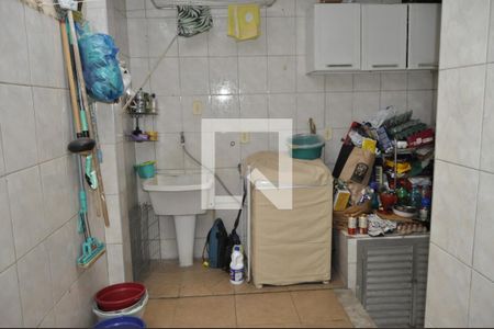 Casa à venda com 200m², 4 quartos e 2 vagasÁrea de Serviço