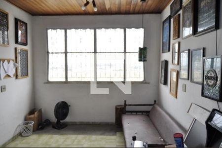 Casa à venda com 200m², 4 quartos e 2 vagasQuarto 4