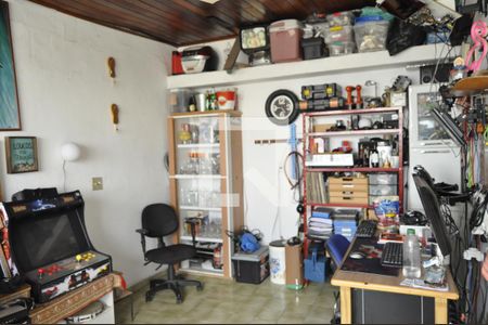 Casa à venda com 200m², 4 quartos e 2 vagasQuarto 4