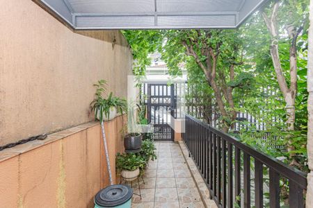 Casa à venda com 115m², 2 quartos e 1 vagaQuintal