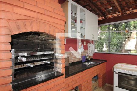 Casa à venda com 140m², 2 quartos e 2 vagasárea de lazer