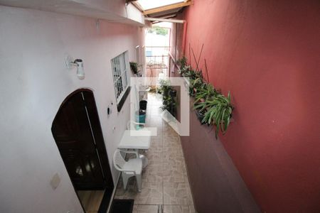 Casa à venda com 140m², 2 quartos e 2 vagasCorredor/entrada