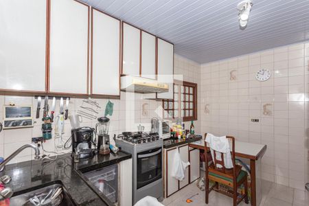 Casa à venda com 167m², 2 quartos e 2 vagasCozinha