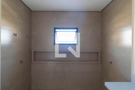 Casa de condomínio à venda com 252m², 3 quartos e 4 vagasBanheiro da Suíte 01