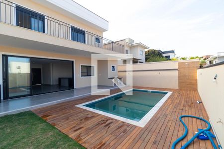 Casa de condomínio à venda com 252m², 3 quartos e 4 vagasPiscina