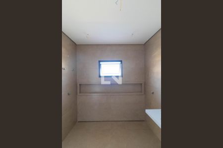 Casa de condomínio à venda com 252m², 3 quartos e 4 vagasBanheiro da Suíte 01