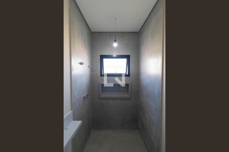 Casa de condomínio à venda com 252m², 3 quartos e 4 vagasBanheiro da Suíte 02