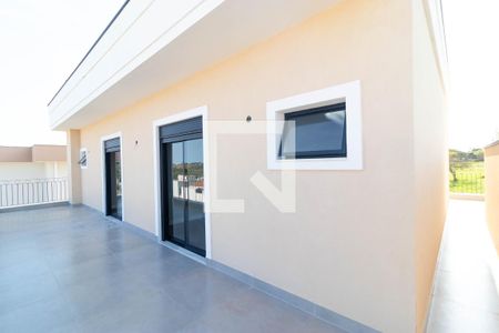 Casa de condomínio à venda com 252m², 3 quartos e 4 vagasSacada das Suíte