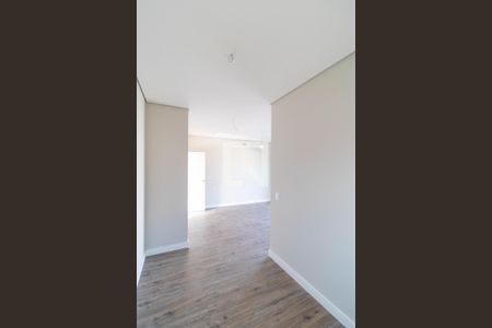 Casa de condomínio à venda com 252m², 3 quartos e 4 vagasSuíte 01