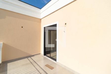 Casa de condomínio à venda com 252m², 3 quartos e 4 vagasSacada