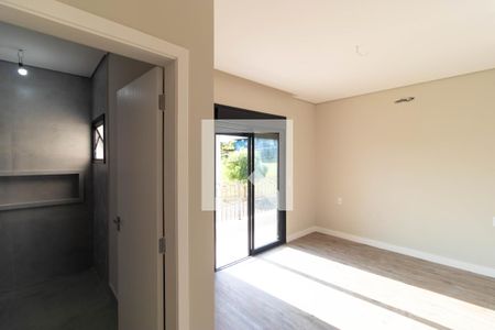 Casa de condomínio à venda com 252m², 3 quartos e 4 vagasSuíte 03