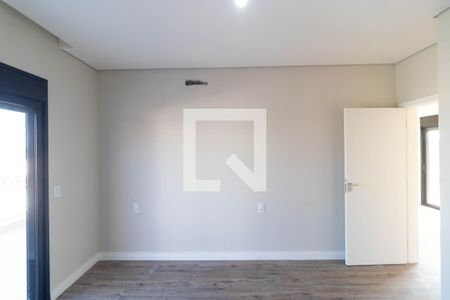 Casa de condomínio à venda com 252m², 3 quartos e 4 vagasSuíte 02