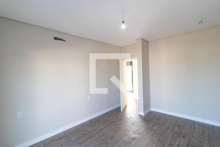 Casa de condomínio à venda com 252m², 3 quartos e 4 vagasSuíte 02