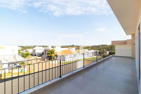 Casa de condomínio à venda com 252m², 3 quartos e 4 vagasSacada das Suíte