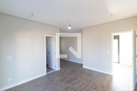 Casa de condomínio à venda com 252m², 3 quartos e 4 vagasSuíte 01