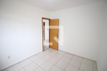 Quarto 1 de apartamento para alugar com 2 quartos, 50m² em Novo Riacho, Contagem