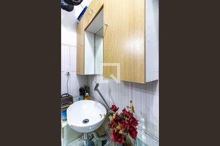 Casa à venda com 240m², 3 quartos e 2 vagasBanheiro do Quarto 1