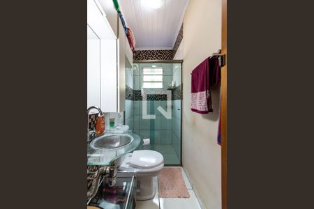 Casa à venda com 240m², 3 quartos e 2 vagasBanheiro 1