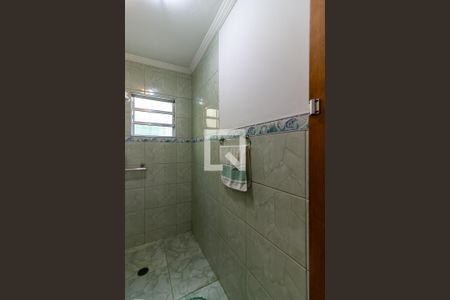 Casa à venda com 240m², 3 quartos e 2 vagasBanheiro 2