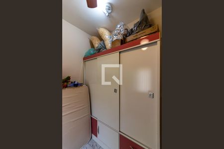 Casa à venda com 240m², 3 quartos e 2 vagasQuarto 3