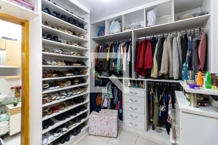 Casa à venda com 240m², 3 quartos e 2 vagasQuarto 1