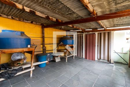 Casa à venda com 240m², 3 quartos e 2 vagasÁrea de Serviço