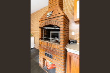 Casa à venda com 240m², 3 quartos e 2 vagasÁrea de Serviço