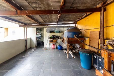 Casa à venda com 240m², 3 quartos e 2 vagasÁrea de Serviço