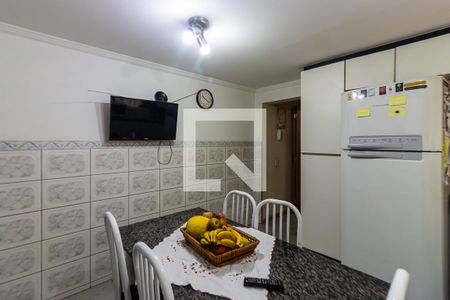 Casa à venda com 240m², 3 quartos e 2 vagasCozinha