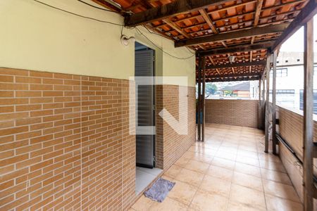 Casa à venda com 240m², 3 quartos e 2 vagasQuarto 1 - Varanda