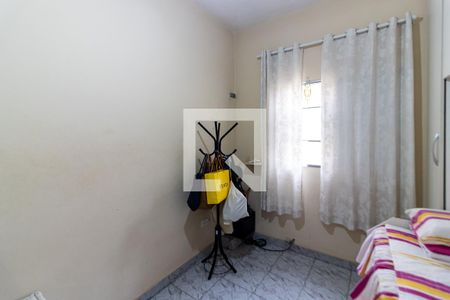 Casa à venda com 240m², 3 quartos e 2 vagasQuarto 2