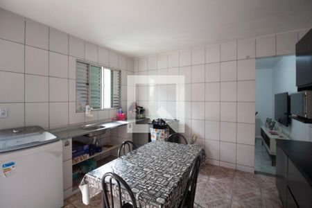 Casa à venda com 115m², 6 quartos e 1 vagaCasa 3