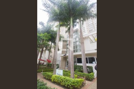 Apartamento à venda com 102m², 2 quartos e 2 vagas Apartamento à venda com 102m², 2 quartos e 2 vagasFachada