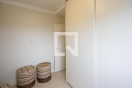Apartamento à venda com 102m², 2 quartos e 2 vagas Apartamento à venda com 102m², 2 quartos e 2 vagasQuarto
