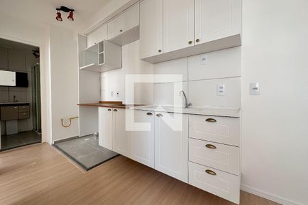Apartamento à venda com 34m², 2 quartos e sem vaga Apartamento à venda com 34m², 2 quartos e sem vagaCozinha e Área de Serviço
