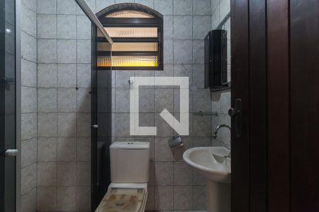 Casa para alugar com 175m², 4 quartos e 4 vagasBanheiro