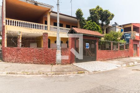 Casa para alugar com 175m², 4 quartos e 4 vagasFachada