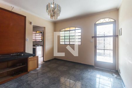 Sala de casa para alugar com 2 quartos, 175m² em Vila Santa Maria, Poá