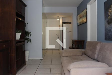 Sala de apartamento para alugar com 1 quarto, 40m² em Botafogo, Rio de Janeiro