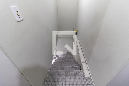 Escada de casa à venda com 4 quartos, 197m² em Vila Água Funda, São Paulo