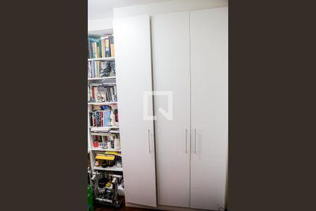 Apartamento à venda com 196m², 3 quartos e 2 vagasQuarto Área de Serviço