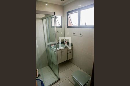 Apartamento à venda com 196m², 3 quartos e 2 vagasBanheiro Suíte 2