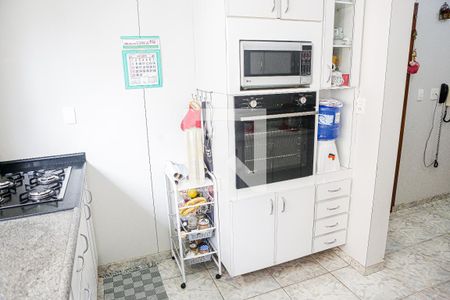 Apartamento à venda com 196m², 3 quartos e 2 vagasCozinha