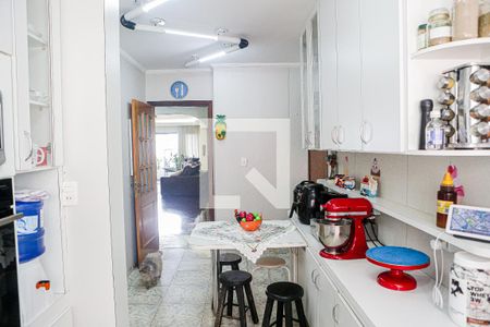 Apartamento à venda com 196m², 3 quartos e 2 vagasCozinha