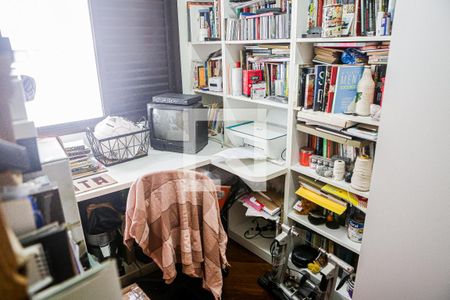 Apartamento à venda com 196m², 3 quartos e 2 vagasQuarto Área de Serviço