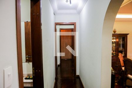 Apartamento à venda com 196m², 3 quartos e 2 vagasCorredor