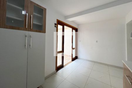 Casa para alugar com 230m², 3 quartos e 1 vagaCozinha