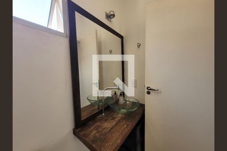 Casa à venda com 133m², 3 quartos e 1 vaga Casa à venda com 133m², 3 quartos e 1 vagaBanheiro da Suíte