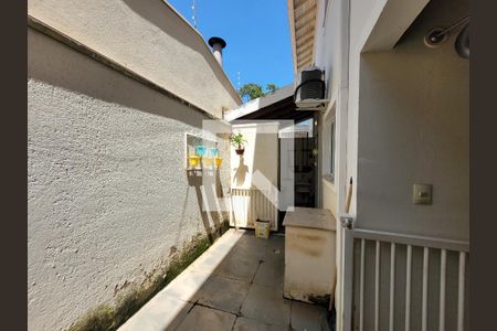 Casa à venda com 133m², 3 quartos e 1 vaga Casa à venda com 133m², 3 quartos e 1 vagaVaranda